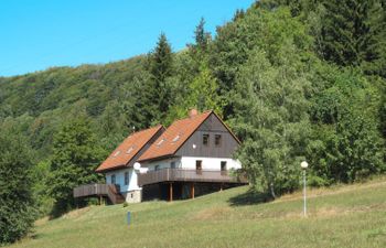 Stárkov Holiday Home