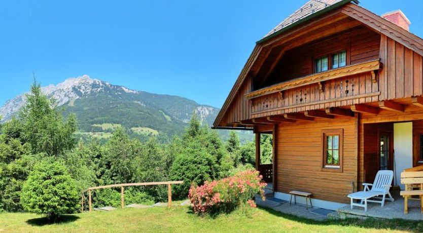 Photo of Chalet Simon (GBM250)