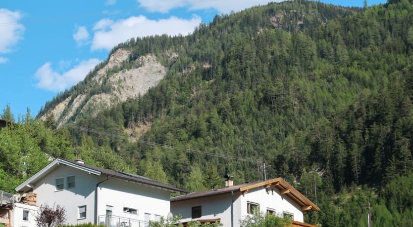 Photo of Pelinka Apartment 2