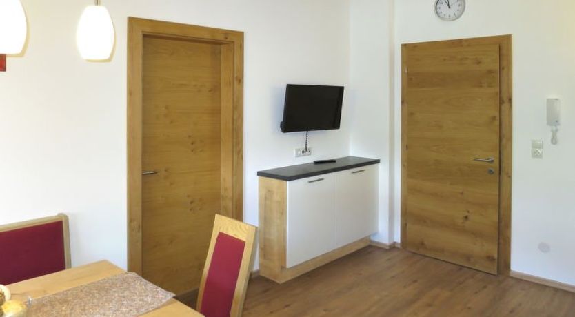 Photo of Anton Apartment 3