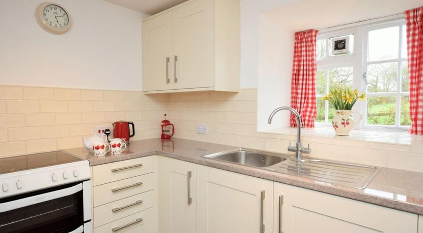 Photo of 2 Bed in Aylesbeare