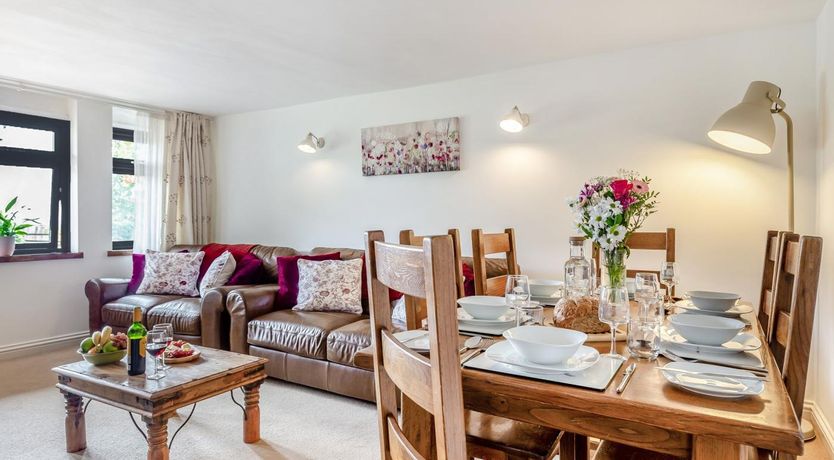 Photo of 3 Bed in Lifton