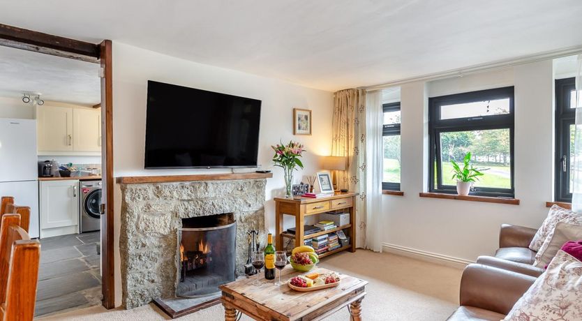 Photo of 3 Bed in Lifton