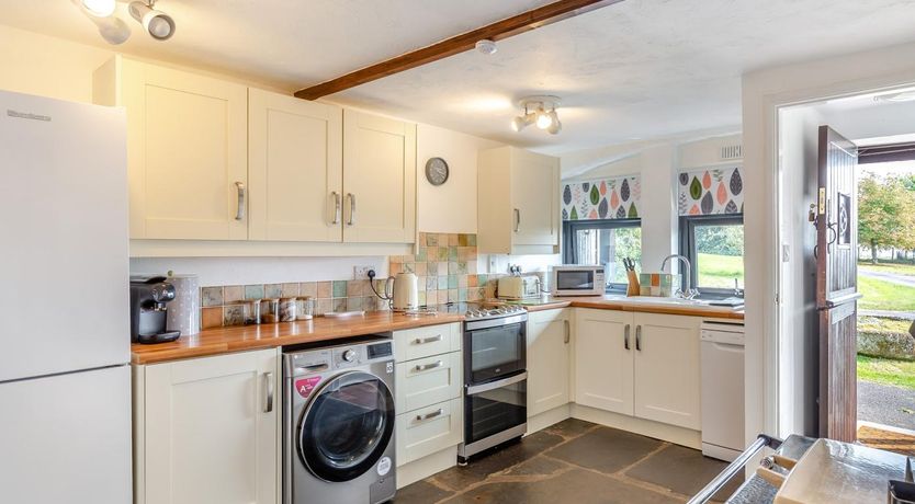 Photo of 3 Bed in Lifton