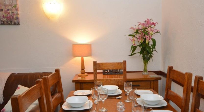 Photo of 3 Bed in Broadwoodwidger