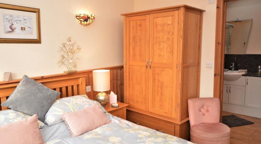 Photo of 1 Bed in Tavistock