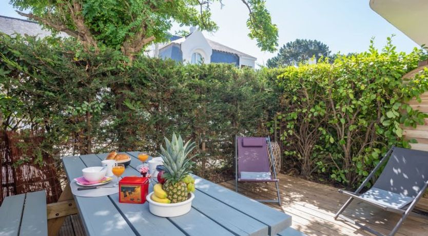 Photo of L'Abeille d'Or