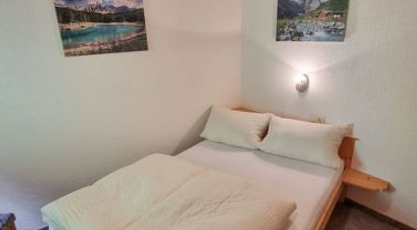 Photo of Apart Ladner