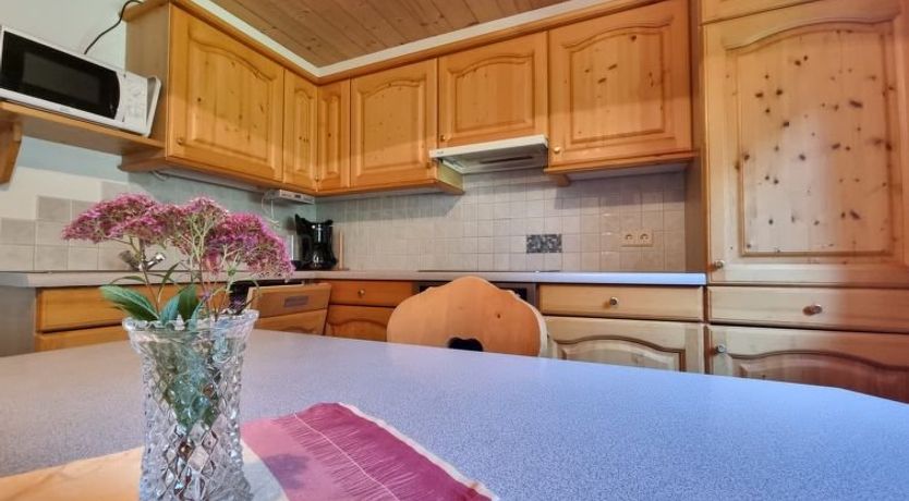 Photo of Apart Ladner