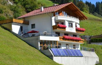 Wechner Apartment 3 Holiday Home