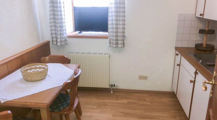 Photo of Burg Biedenegg, Potzner Apartment 4