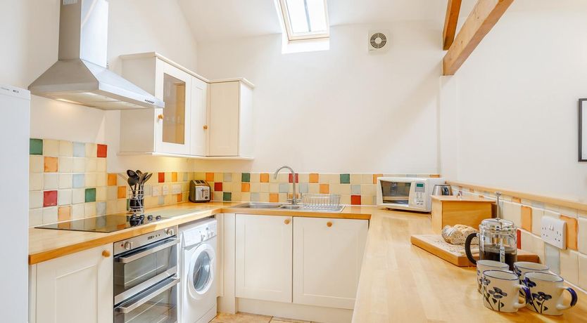 Photo of 3 Bed in Axminster
