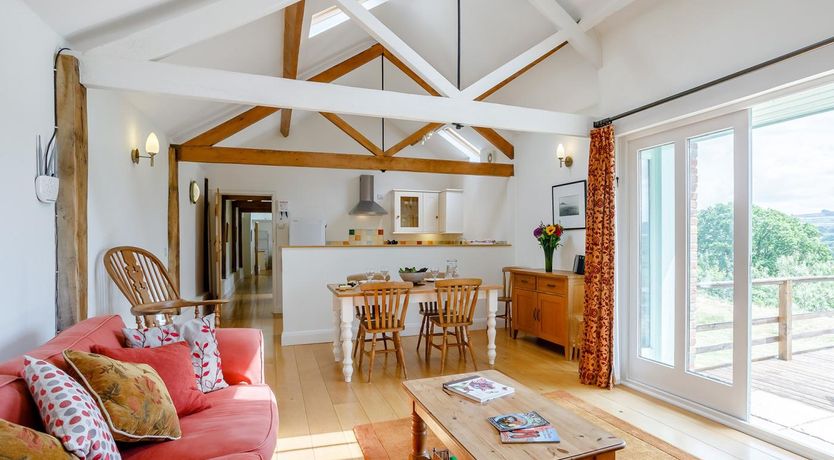 Photo of 3 Bed in Axminster