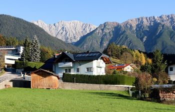 Frisch Holiday Home