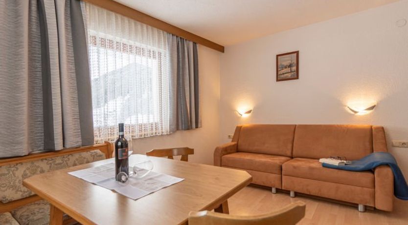 Photo of Apart Romantica Apartment 6