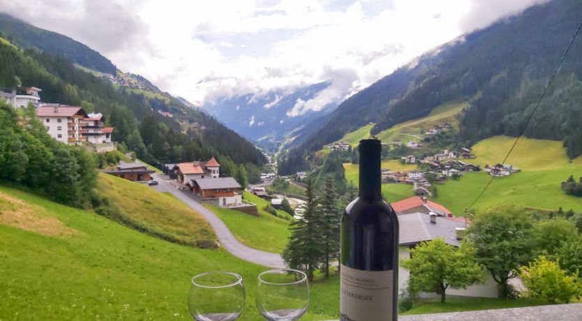 Photo of Apart Romantica Apartment 6