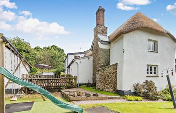 6 Bed in Iddesleigh Holiday Cottage