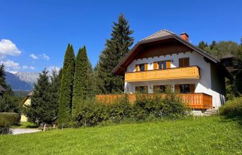 The Orange Apartment Apartment 2 Holiday Home