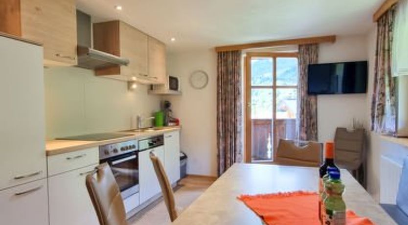 Photo of Zipparashof