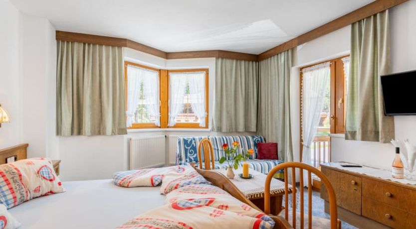 Photo of Lore Apartment 2