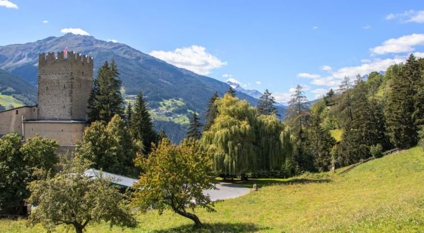 Photo of Burg Biedenegg mit Schlosscafé Apartment 7