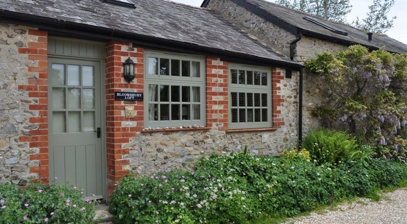 Photo of 2 Bed in Axminster