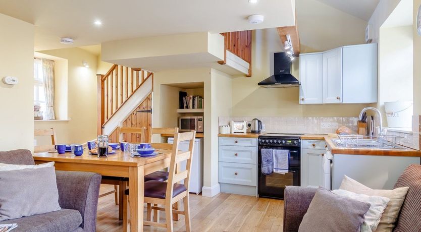 Photo of 2 Bed in Axminster