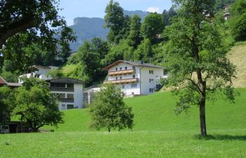 Waldeck (MHO511) Appartement 2 Apartment 2 Holiday Home