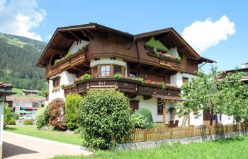 Landhaus Martin Holiday Home