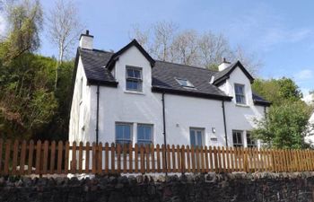 Staffin Road Holiday Cottage