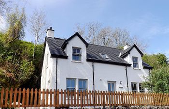 Staffin Road Holiday Cottage
