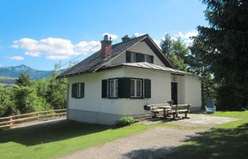 Landhaus Grüne Oase (OBL120) Holiday Home