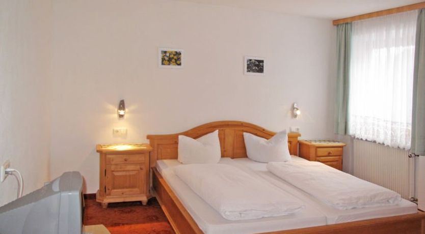 Photo of Nebenhaus Schönblick (SVH111) Apartment 2