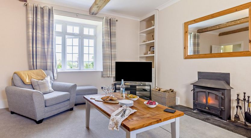 Photo of 6 Bed in Okehampton