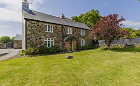 Photo of in Okehampton  (ESTRA)