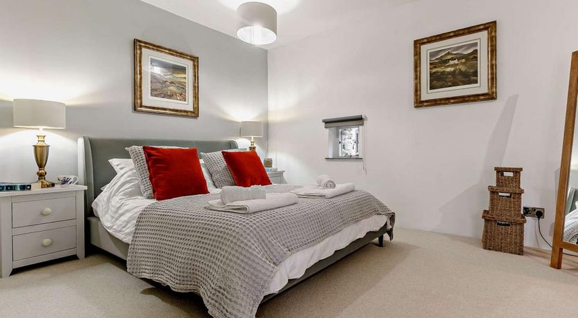 Photo of 1 Bed in Peter Tavy