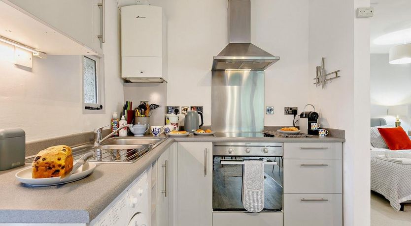 Photo of 1 Bed in Peter Tavy