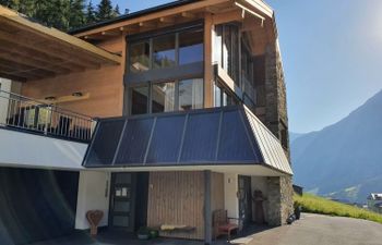 Stefan Holiday Home