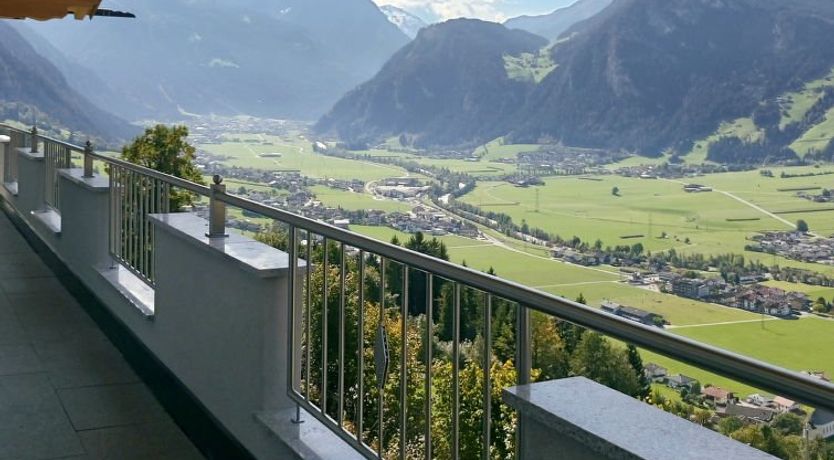 Photo of Anton Apartment 2