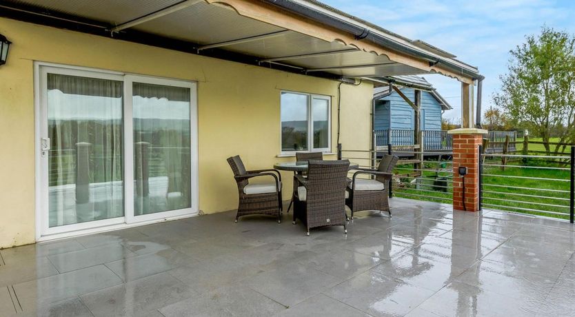 Photo of 2 Bed in Ottery St Mary