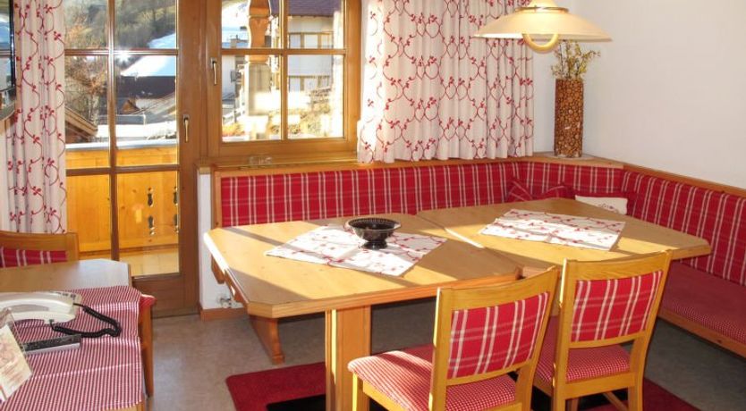 Photo of Apart Garni Royal Apartment 2