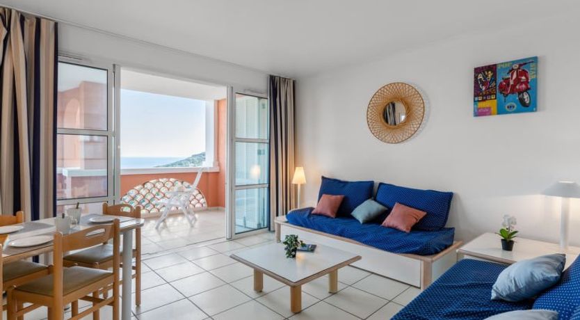 Photo of Les Bastides (I4143)