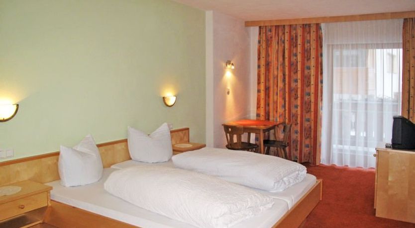 Photo of Haupthaus Schönblick (SVH118) Apartment 4