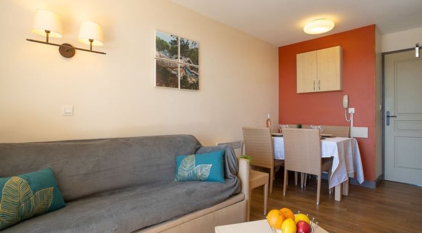 Photo of L'Esquinade (P6 323)- place des pêcheurs Apartment 24