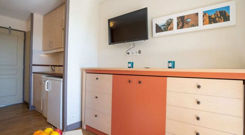 Photo of L'Esquinade (P6 323)- place des pêcheurs Apartment 24