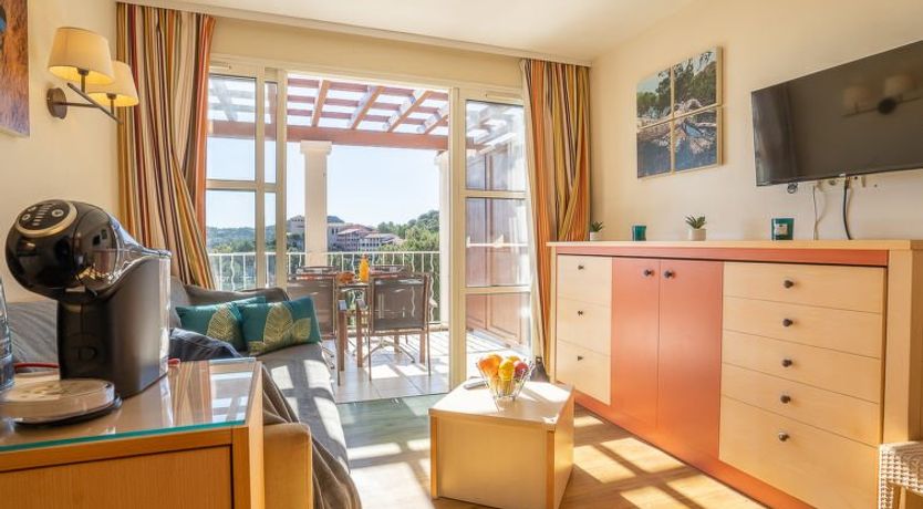 Photo of L'Esquinade (J4 332) Apartment 19