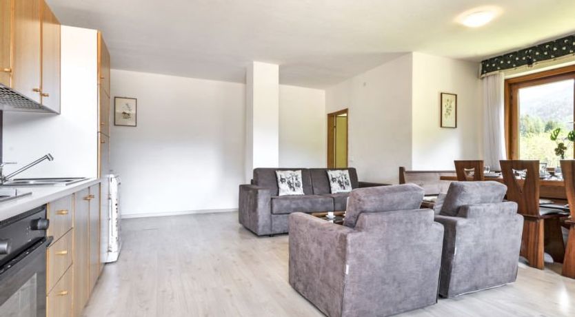 Photo of El Ladinia Apartment 2