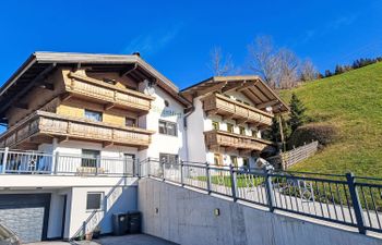 Alpenblick Holiday Home