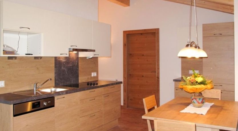 Photo of Alpenherz Apartment 3