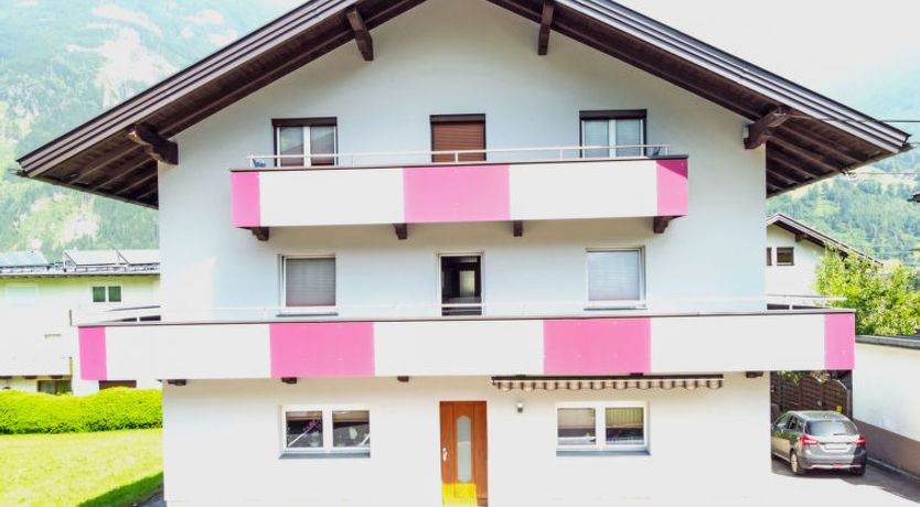 Photo of Heidi Apartment 3